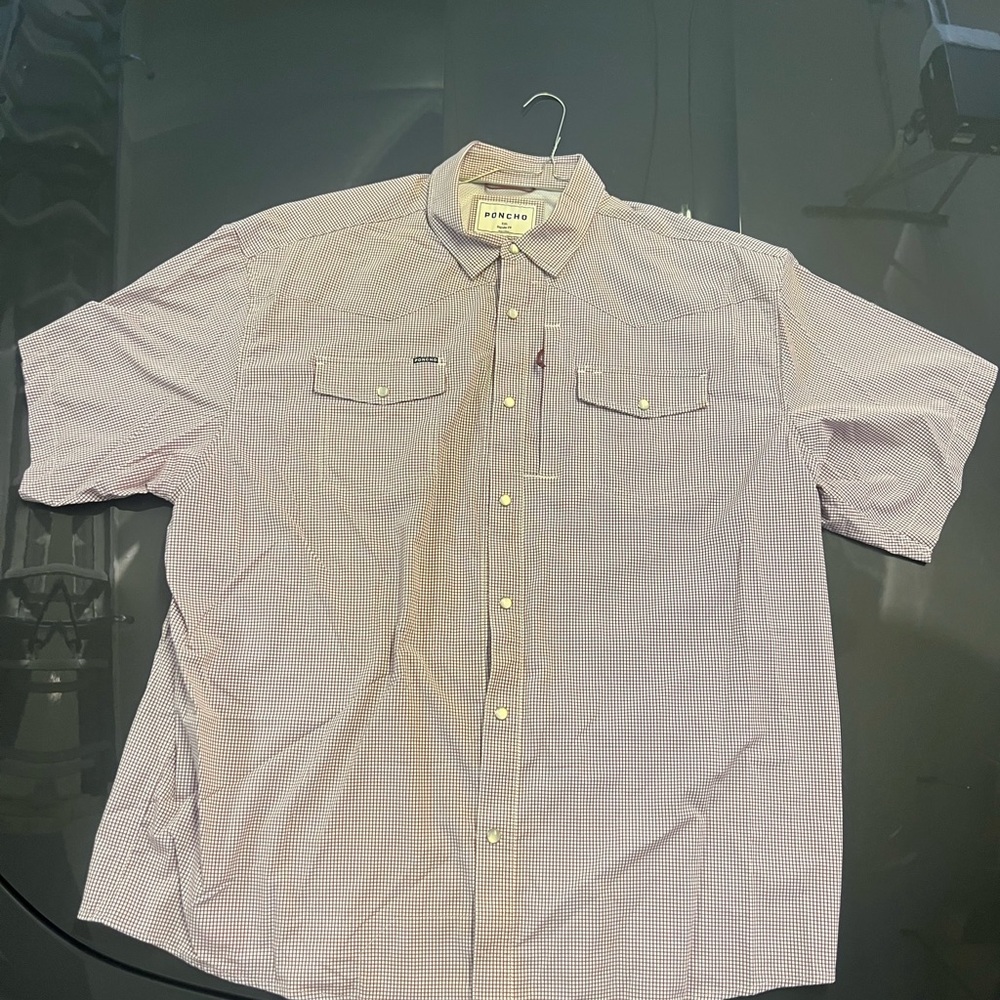Poncho brand sport fishing shirt for men. XXL.